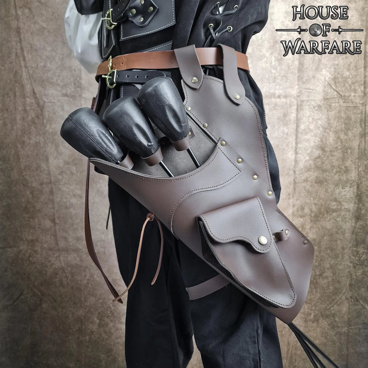 Pilkoger Elrohir, svart