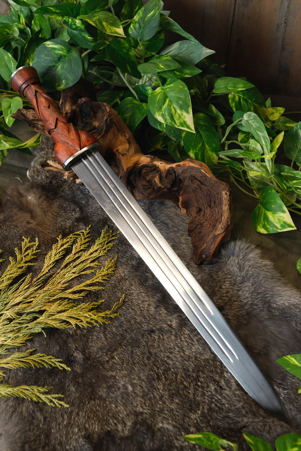 Highland Scottish dirk, semi-sharp