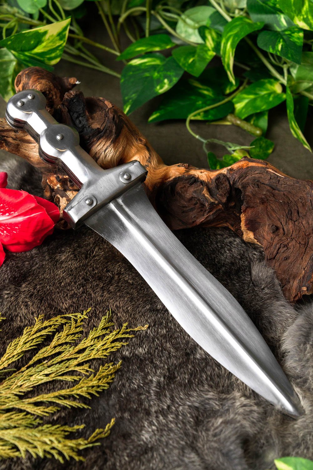 Pugio, 1. Jahrhundert, Typ 1, halbscharf