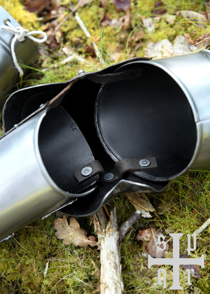 Milanese vambraces met grote couters, 1.5 mm