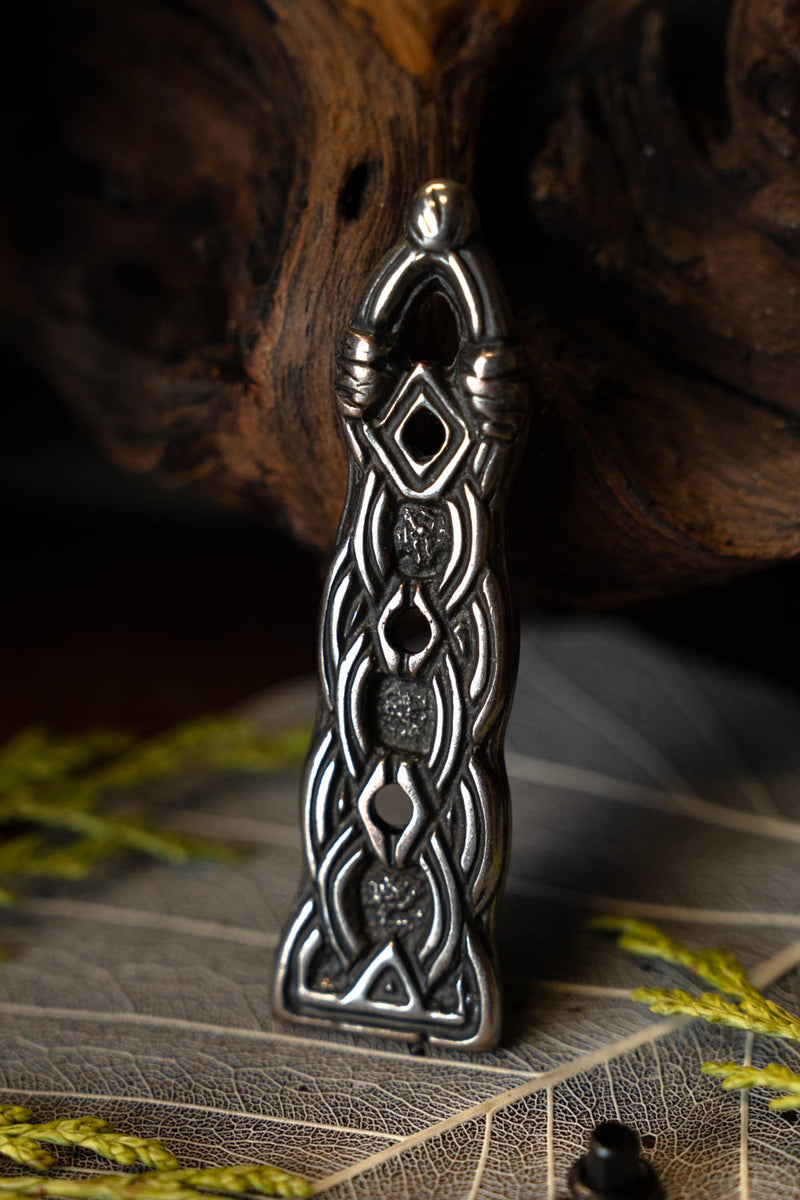 Birka belt end Borre style, silvered