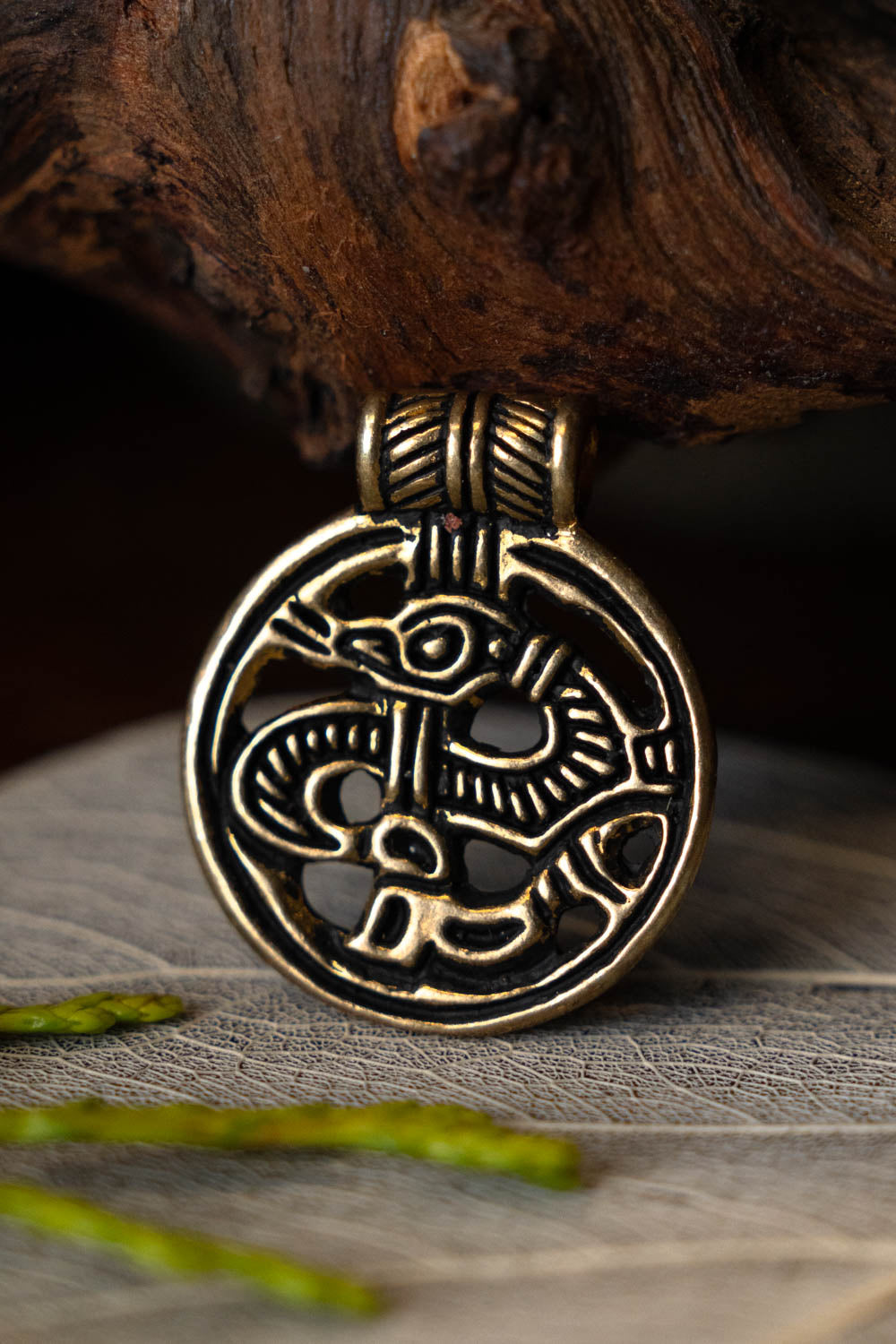 Amulette de Birka du IXᵉ siècle, en bronze