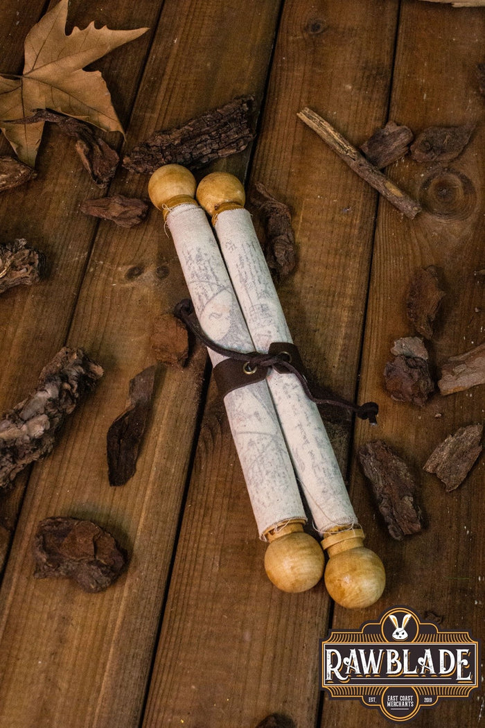 Summoner Scroll met leren band
