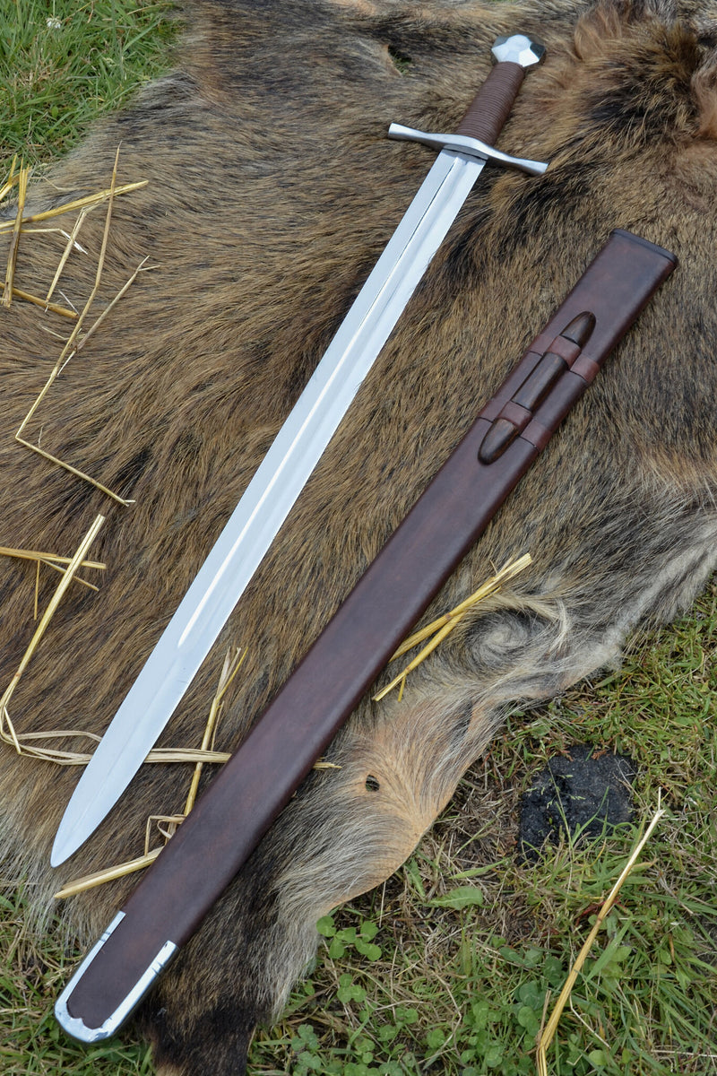 Englischer Einhänder 13. Jahrhundert halb scharf