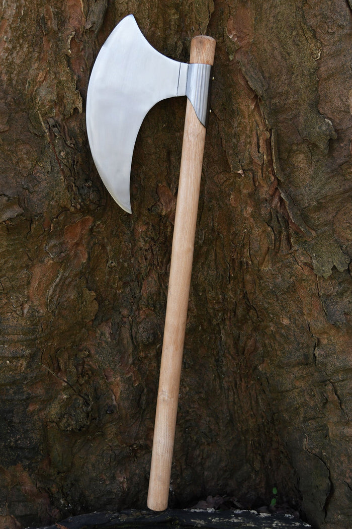 Gothic bearded axe with long beard, semi-sharp