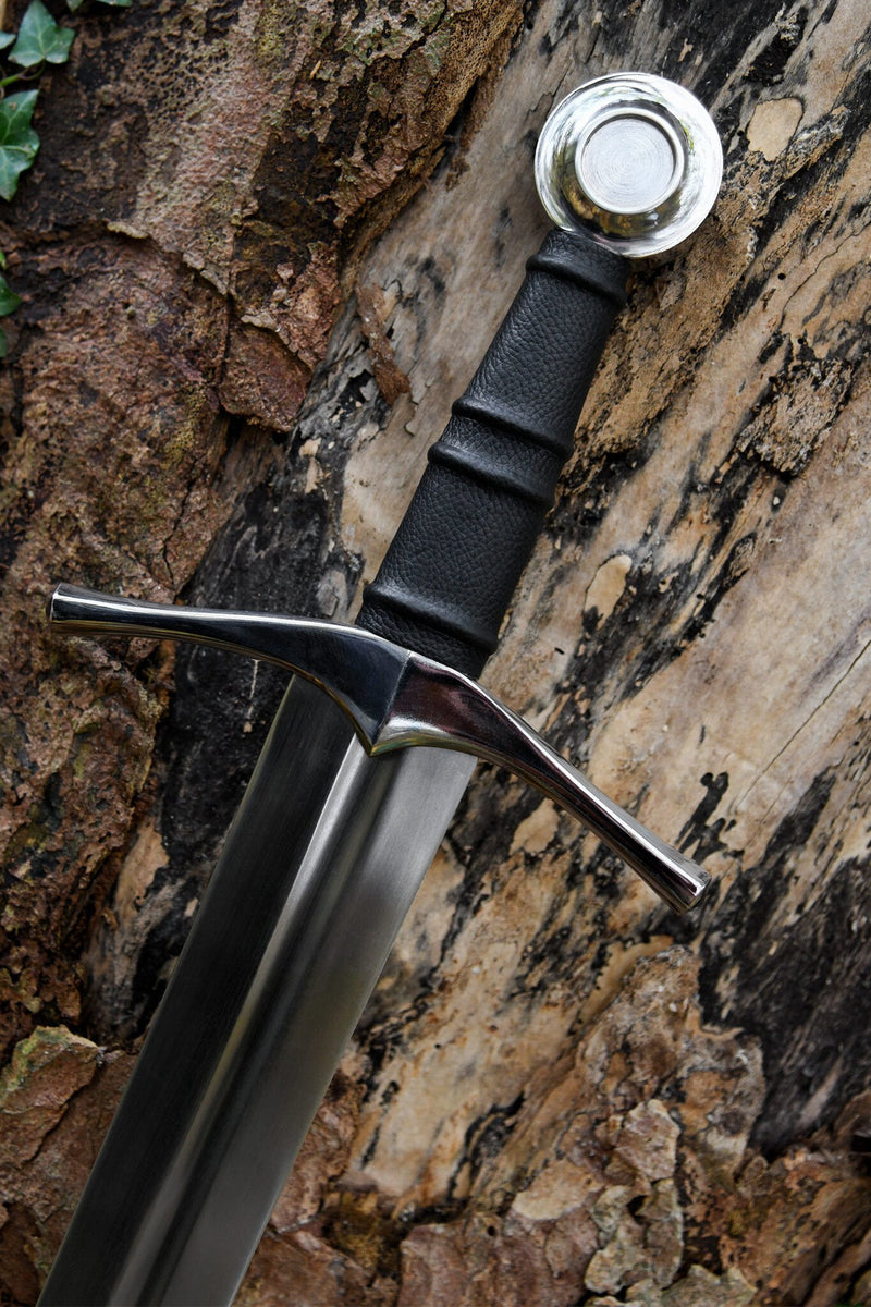 Single-handed sword Oakeshott XIV, semi-sharp