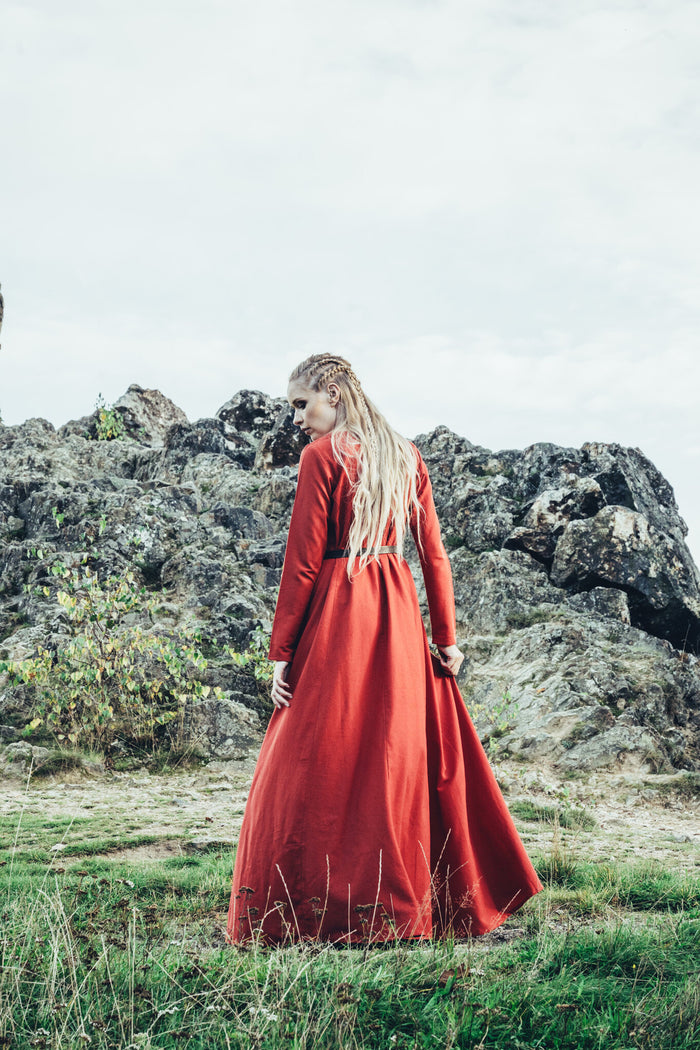 Viking dress Lina, red
