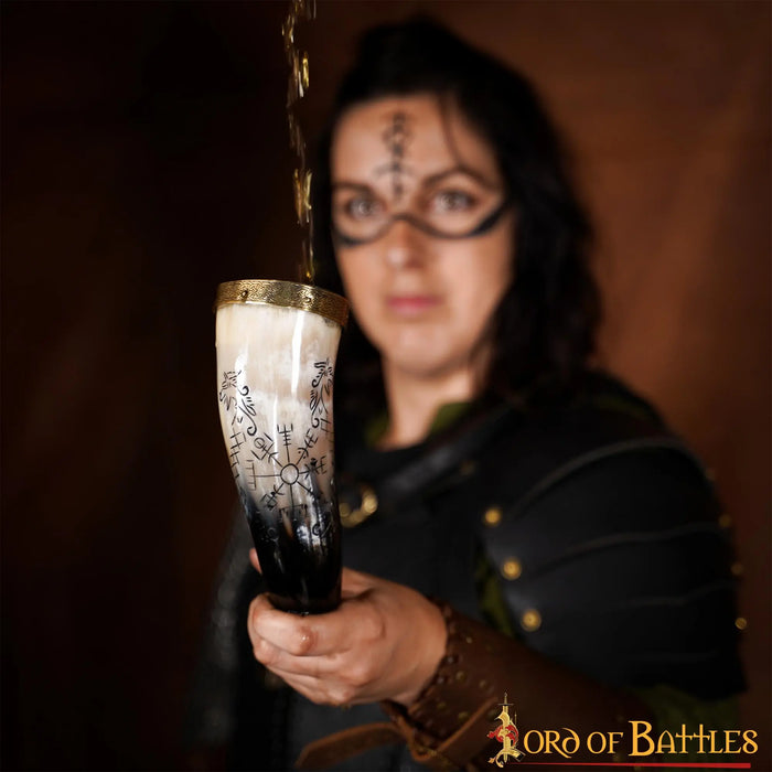 Viking drinking horn Jormungandr and Vegvisir, 300-400 ml