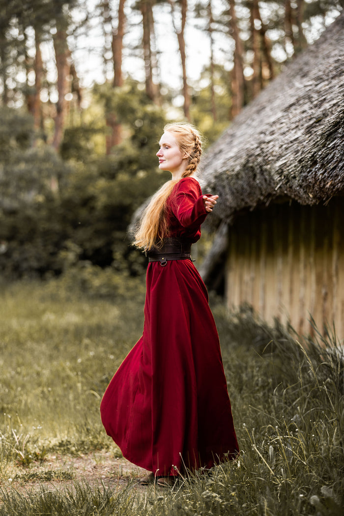 Suknia Mary, czerwona