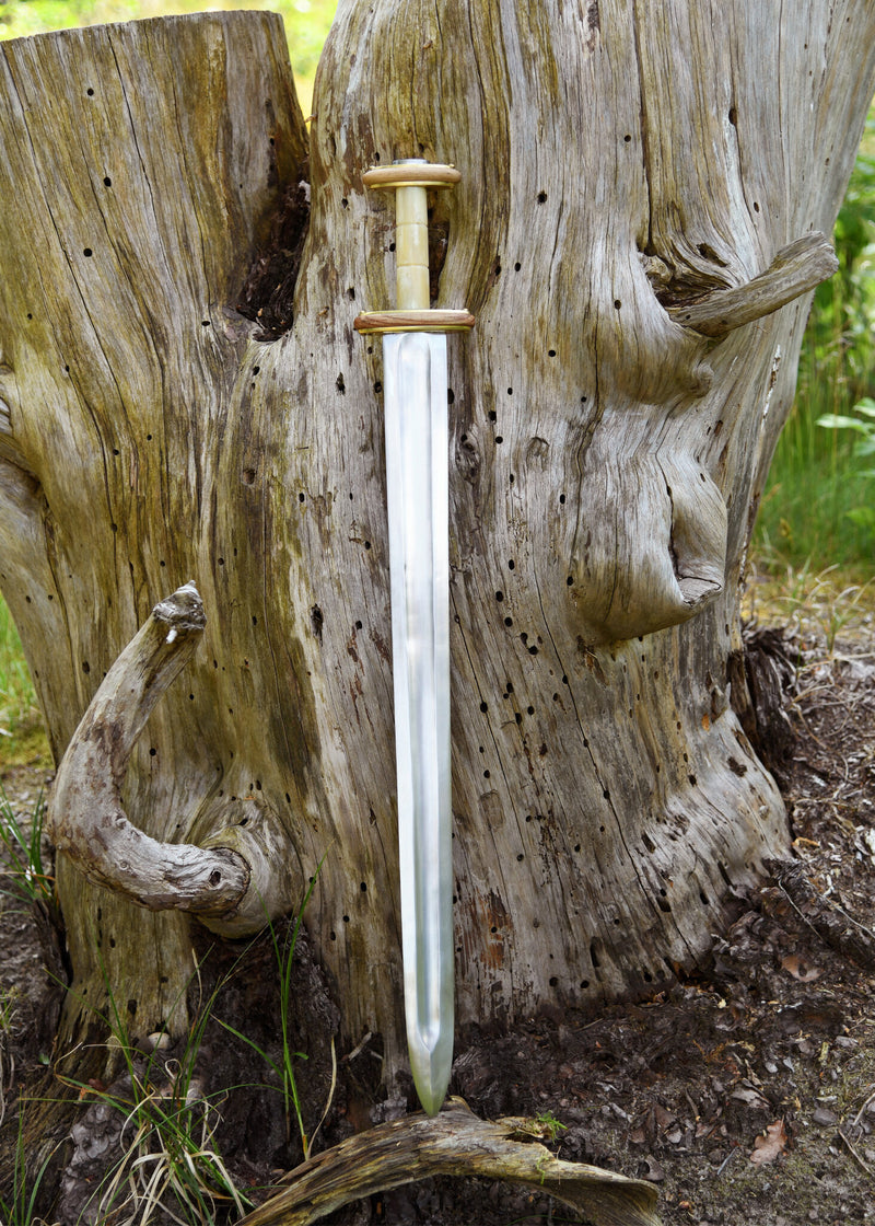 Angelsächsisches Schwert Feltwell, 4. 5. Jahrhundert, halbscharf