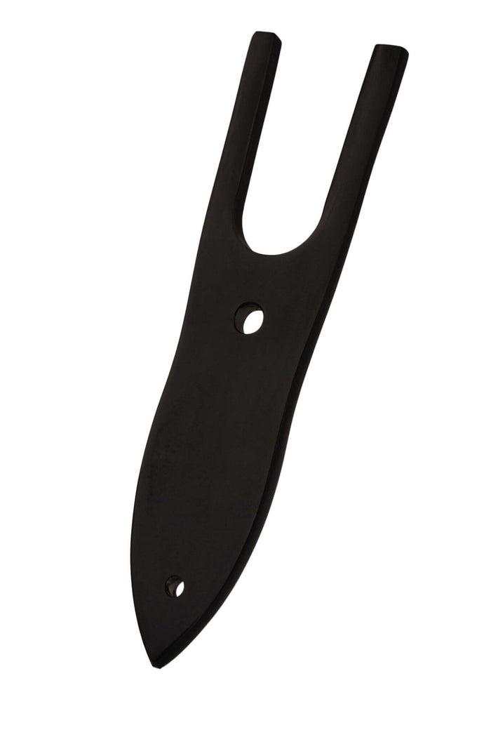 Horn lucet for weaving