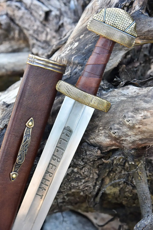 Espada Viking Rusvik Petersen E1 Gnezdovo, semi-afiada