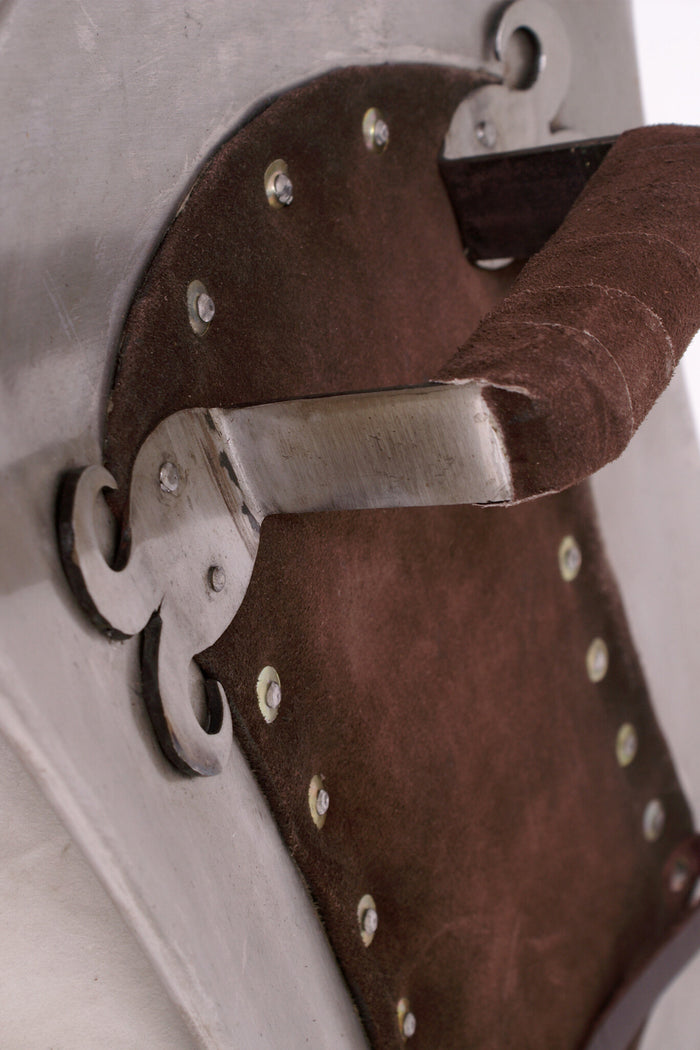 Rectangular buckler, type IIA