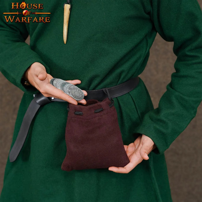 Medieval woolen pouch, brown
