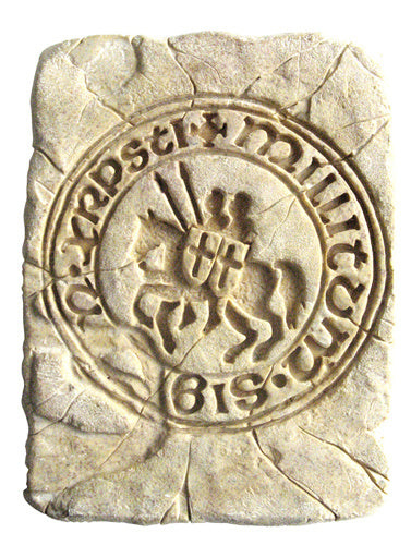 Krzyż Calatrava, kamień dekoracyjny