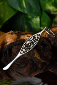 Nettoyeur d'ongles viking Birka tombe 660, argenté