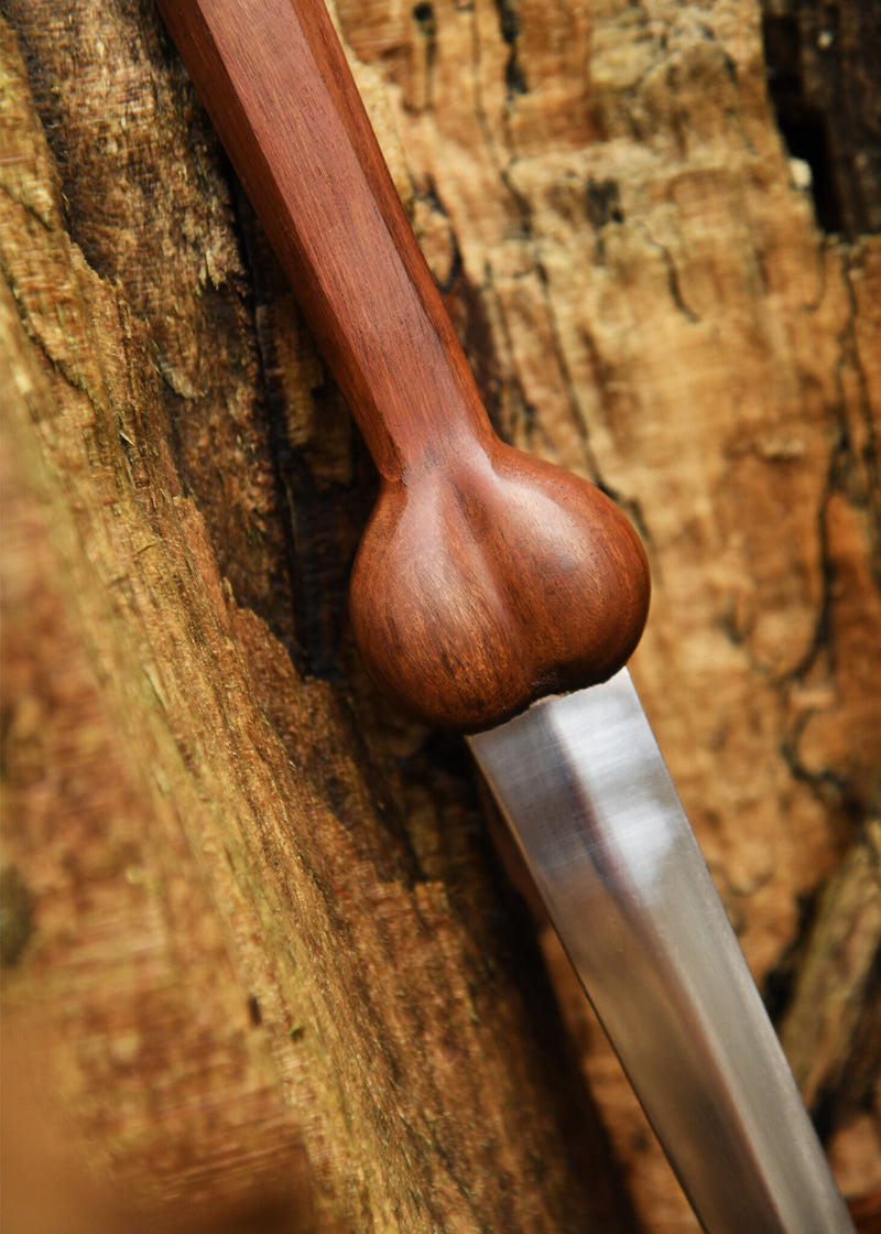 Dagger z kulistą głowicą, półostry