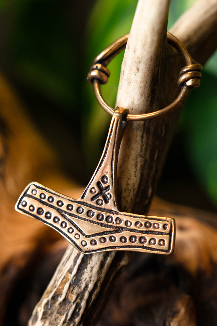 Rømersdal Thors hammer with ring, bronze