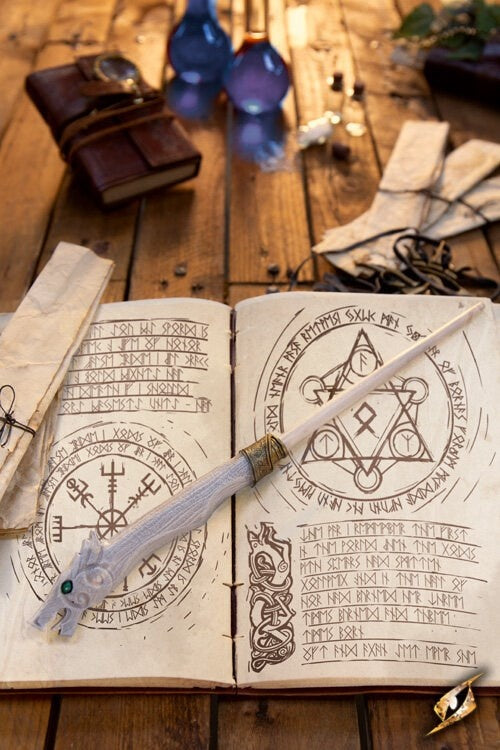 Bacchetta magica Fafnir, bianca