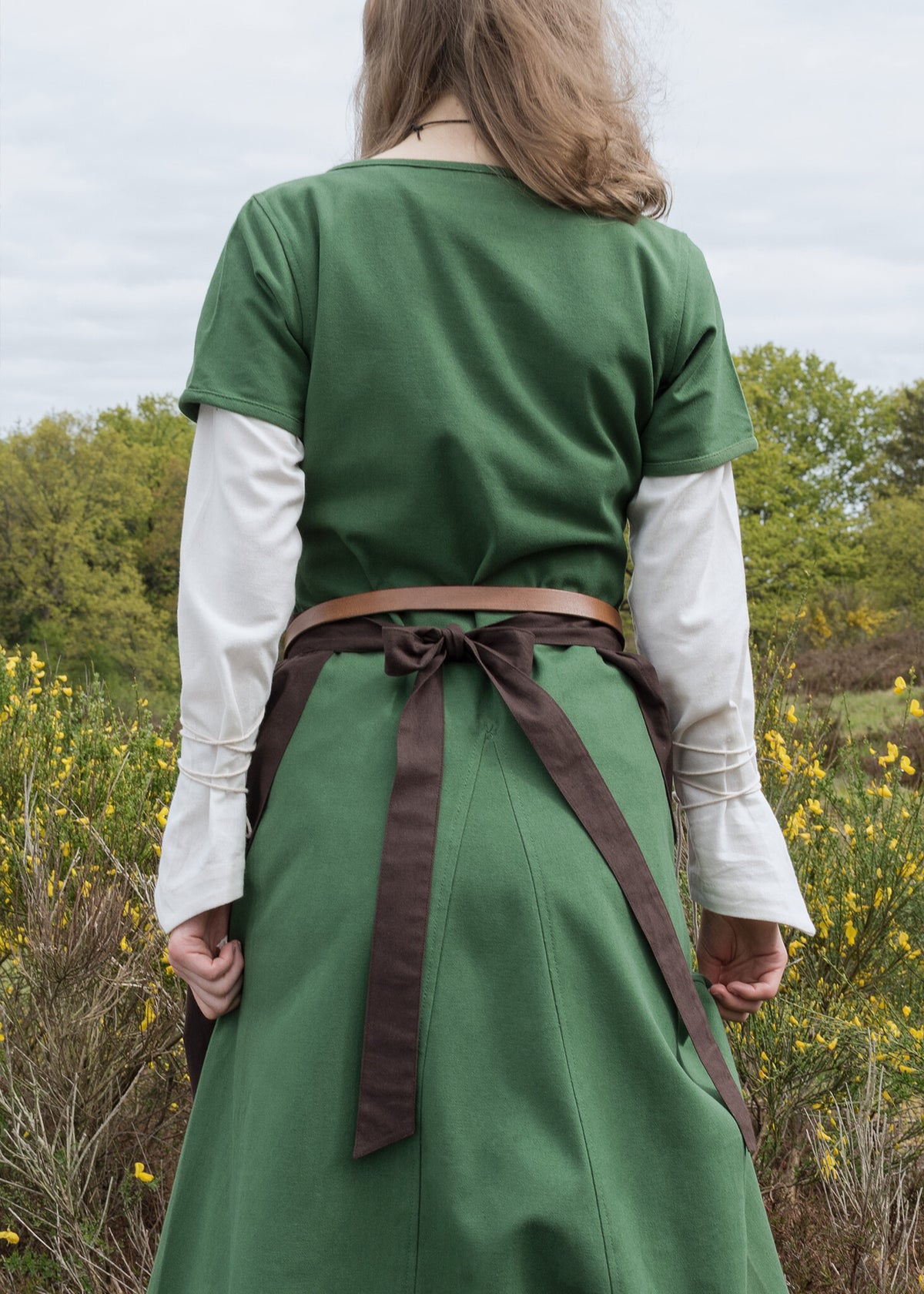 Fartuch Alianor, brązowy 