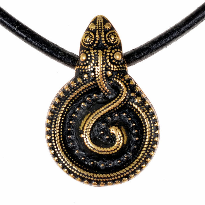 Amuleto de cobra Gørding, séculos 10 a 11, bronze