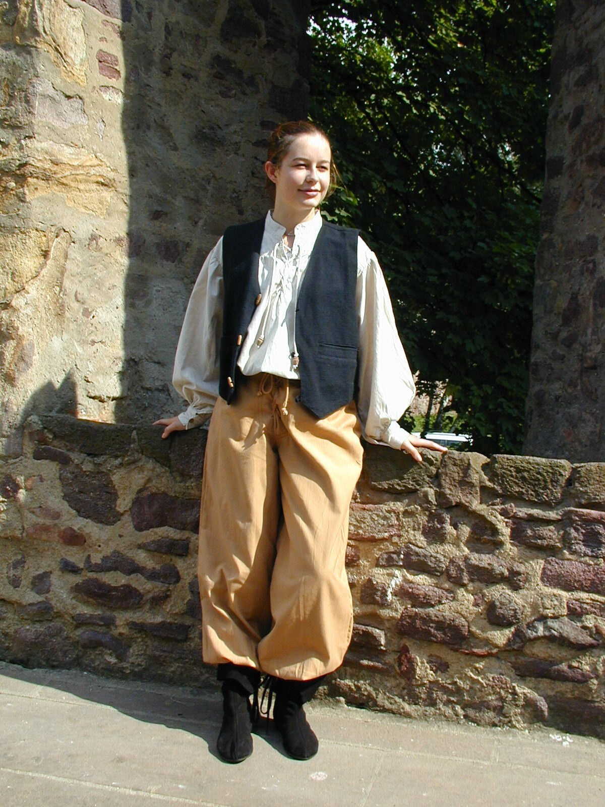 17th century doublet with buttons, black