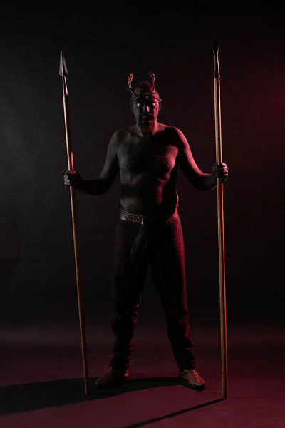 Obtenez le look : danseur de lance cornu