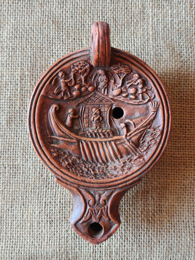 Roman oil lamp Odysseus and the sirens