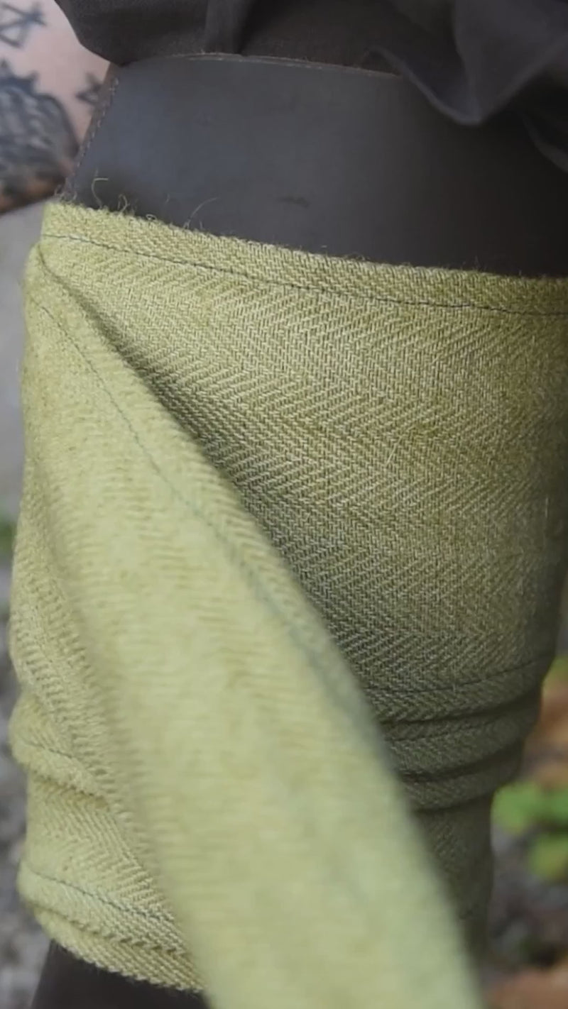 Beinwickel Fischgrätmuster Halfdan, grün