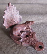 Romeinse olielamp hond, vorbild Musée Saint-Raymond Toulouse