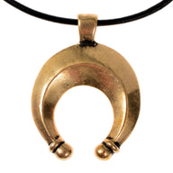 Romeinse halvemaanhanger, 1e-2e eeuw, brons