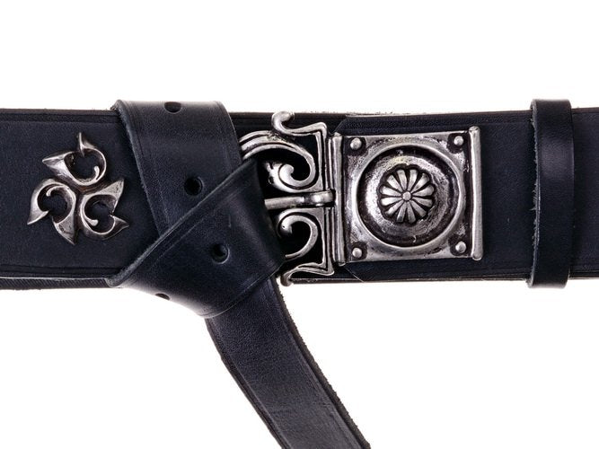 romano cinturón con herraje Triquetra, 5 cm, marrón cuero, plateado latón