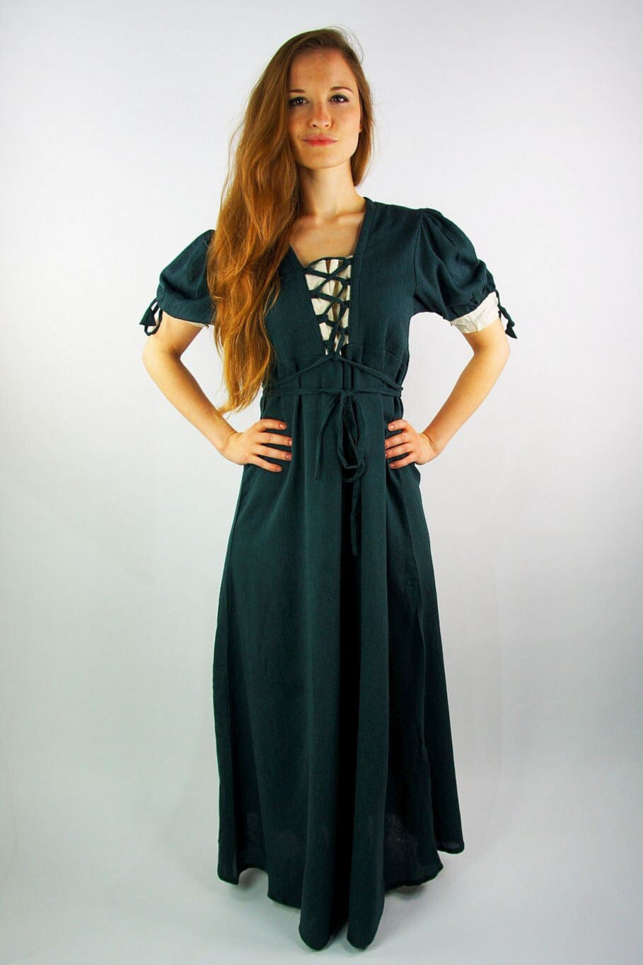 Renesansowa letnia suknia Denise, zielono-naturalna