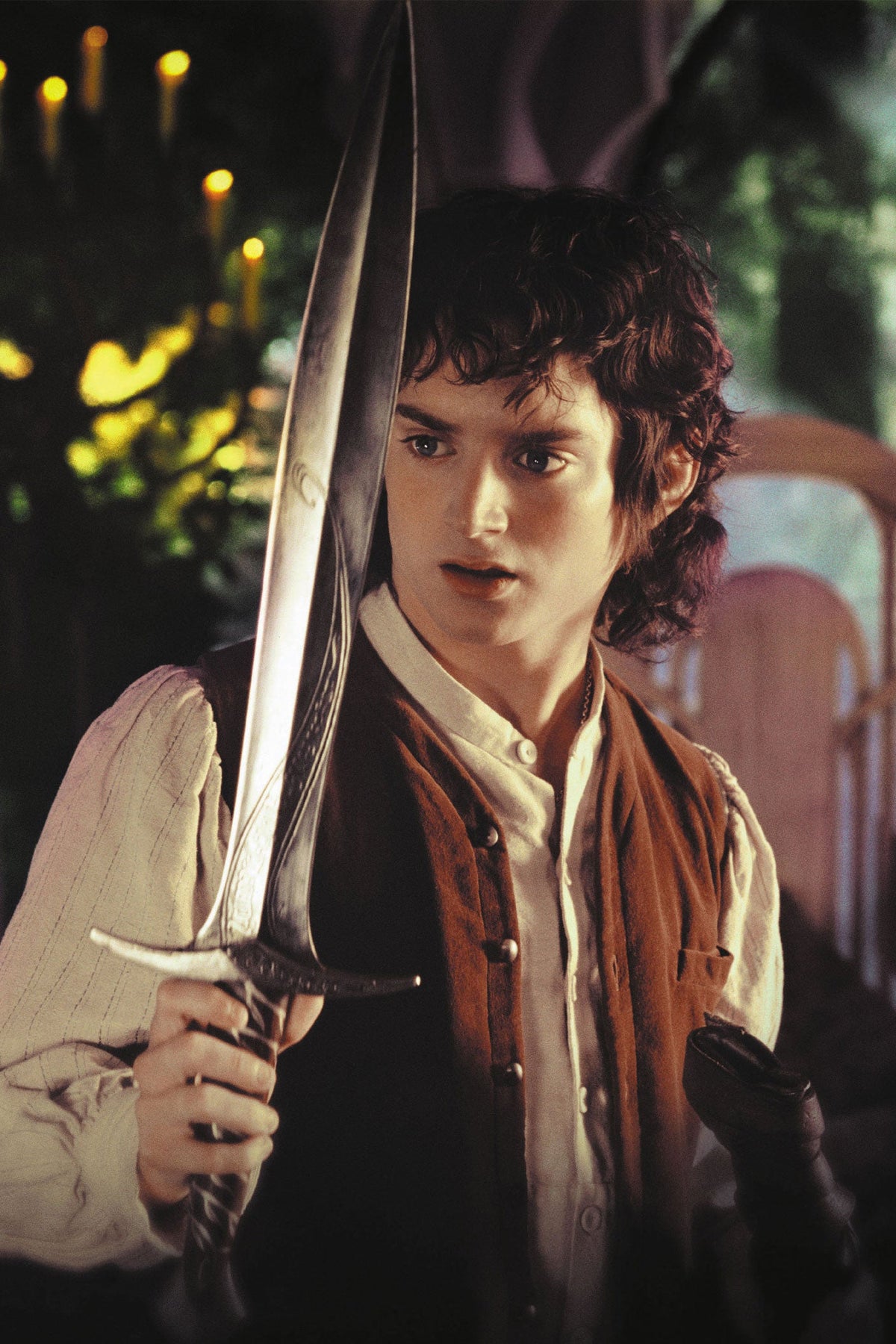 Dardo, espada de Bilbo Bolsón, semi-afilada