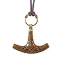 Ukko-bijlhamer-amulet Ylipää, 9e eeuw, brons