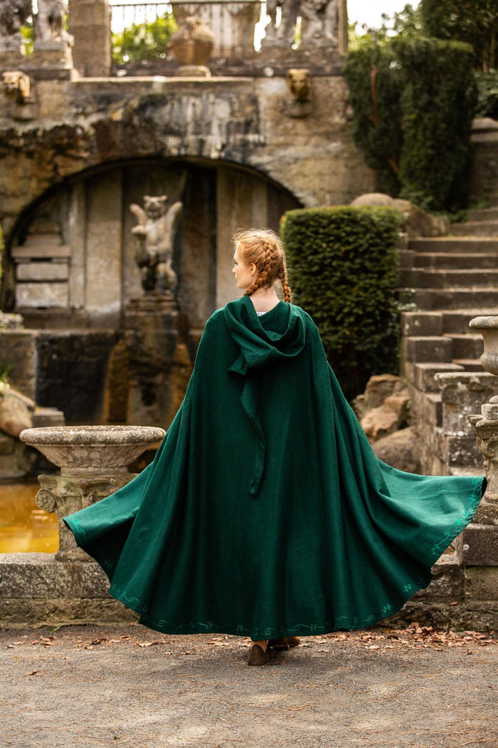 Broderet kappe Damia med lukning, grøn, uldblanding