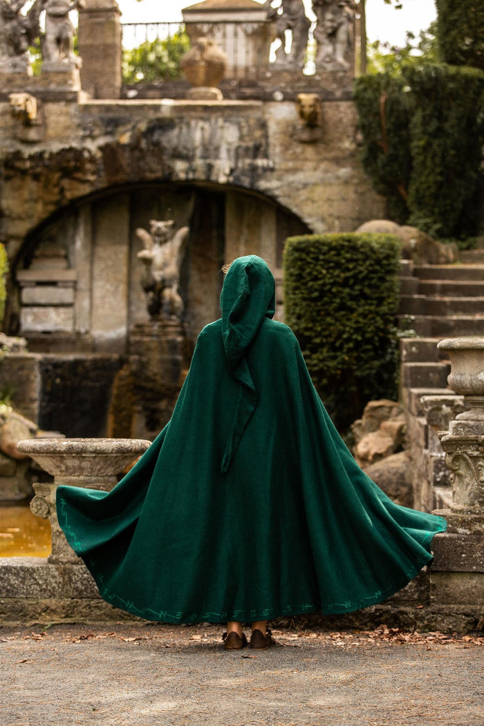 Broderet kappe Damia med lukning, grøn, uldblanding