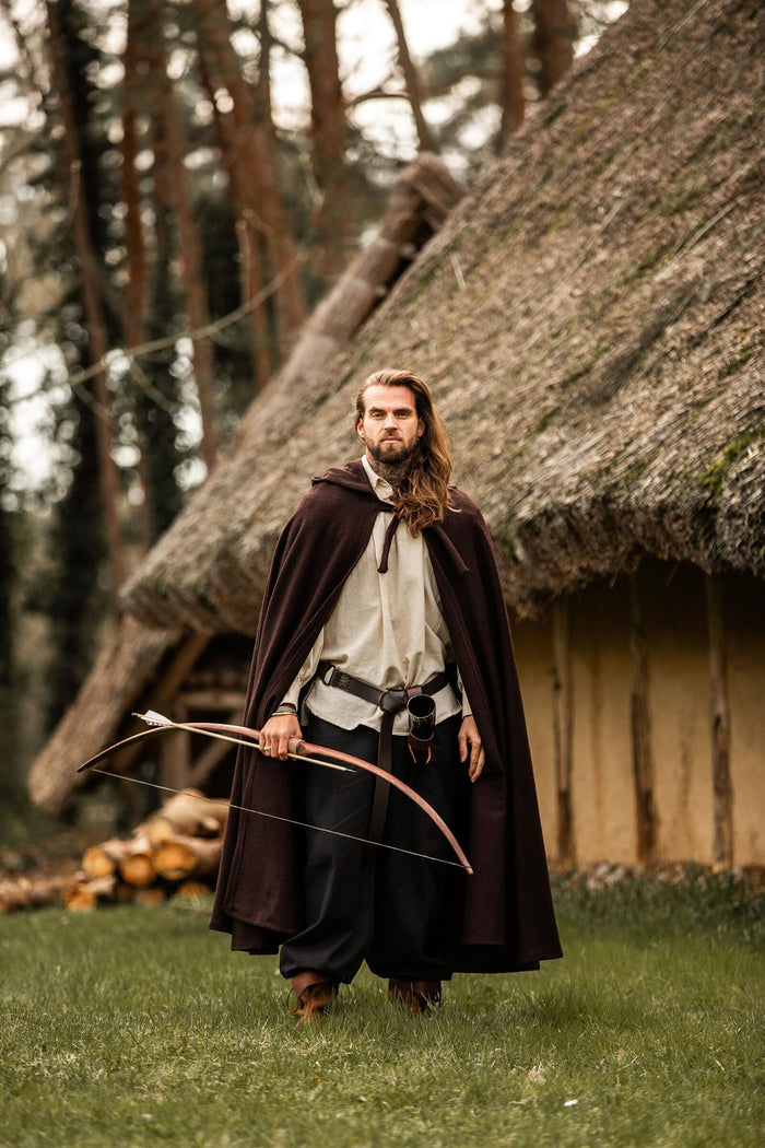 Mantello medievale con cappuccio, marrone